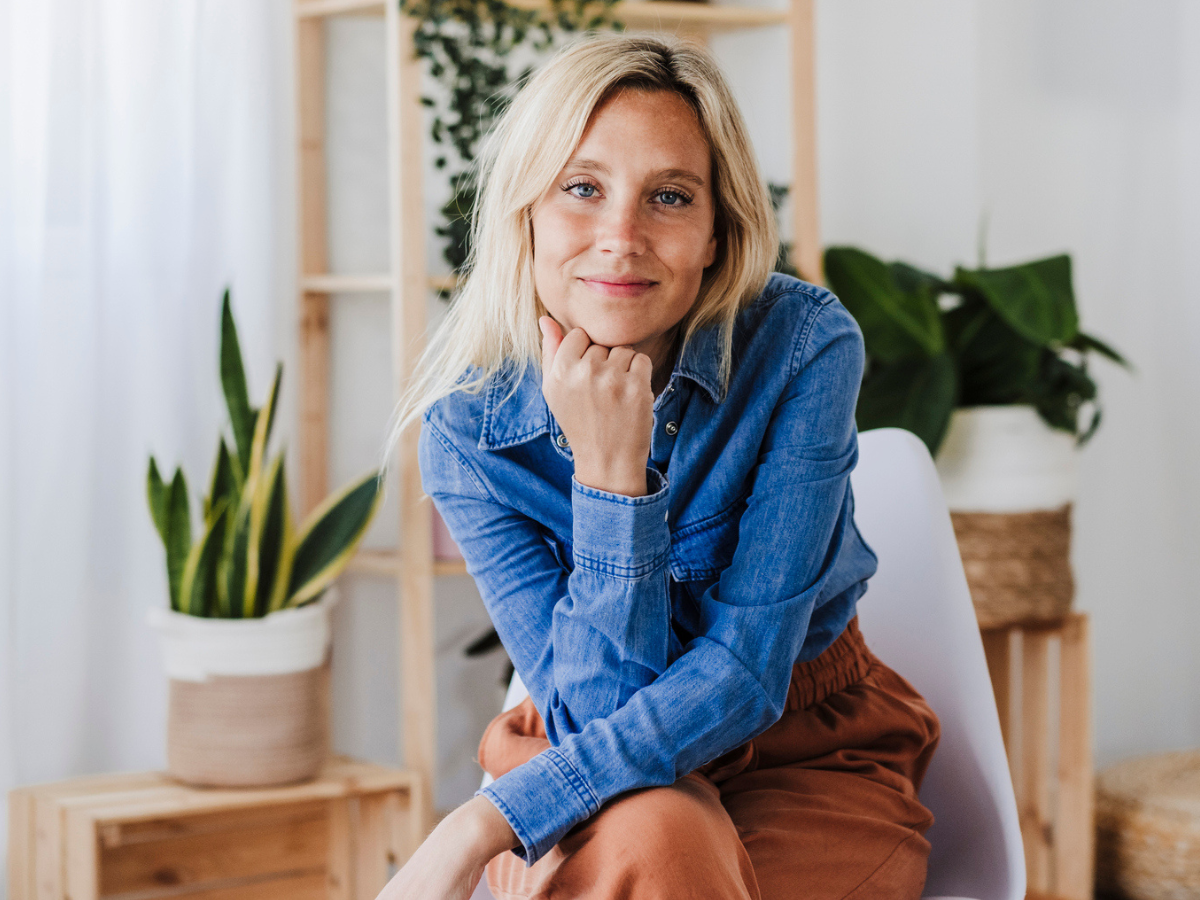 pewna siebie kobieta