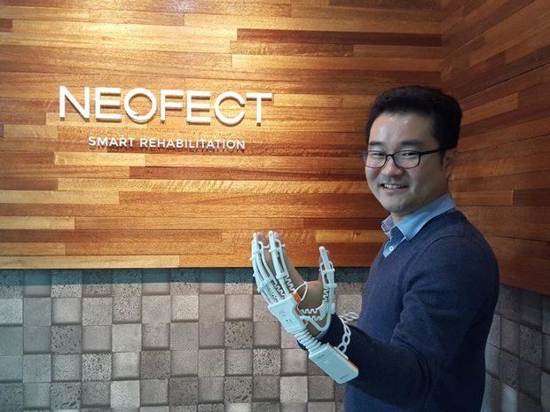 rekawiczka-rapael-smart-glove-2334026-7a53686