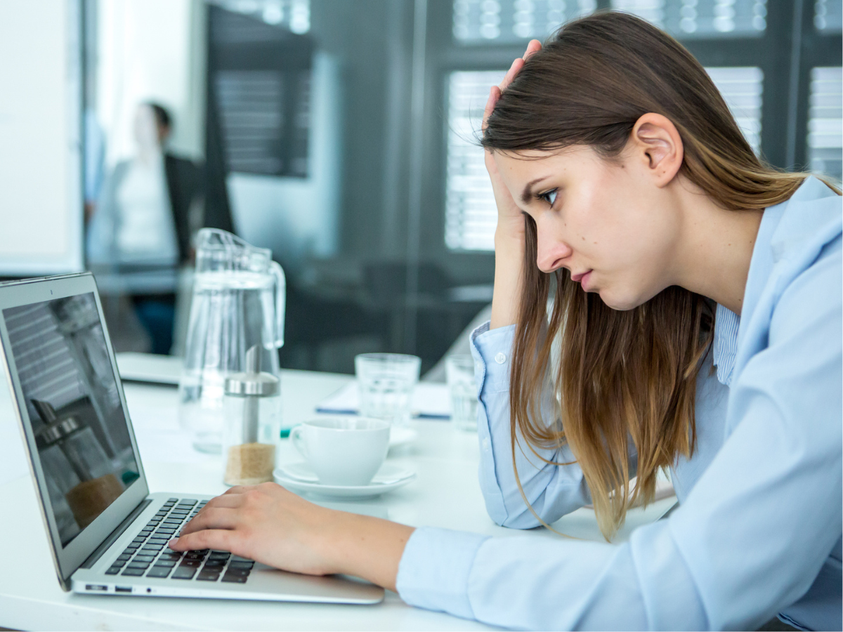 kobieta w biurze
