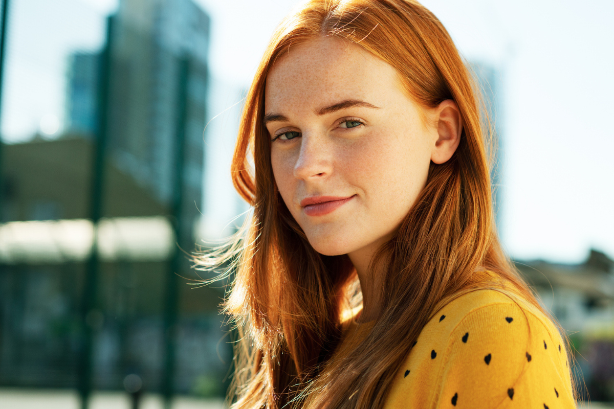 pewna siebie kobieta