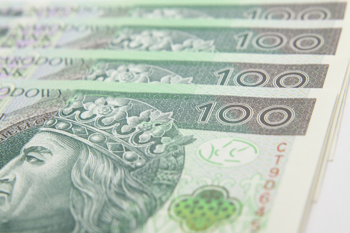 Możesz dostać 300 zł od państwa. Nie musisz nawet składać wniosku