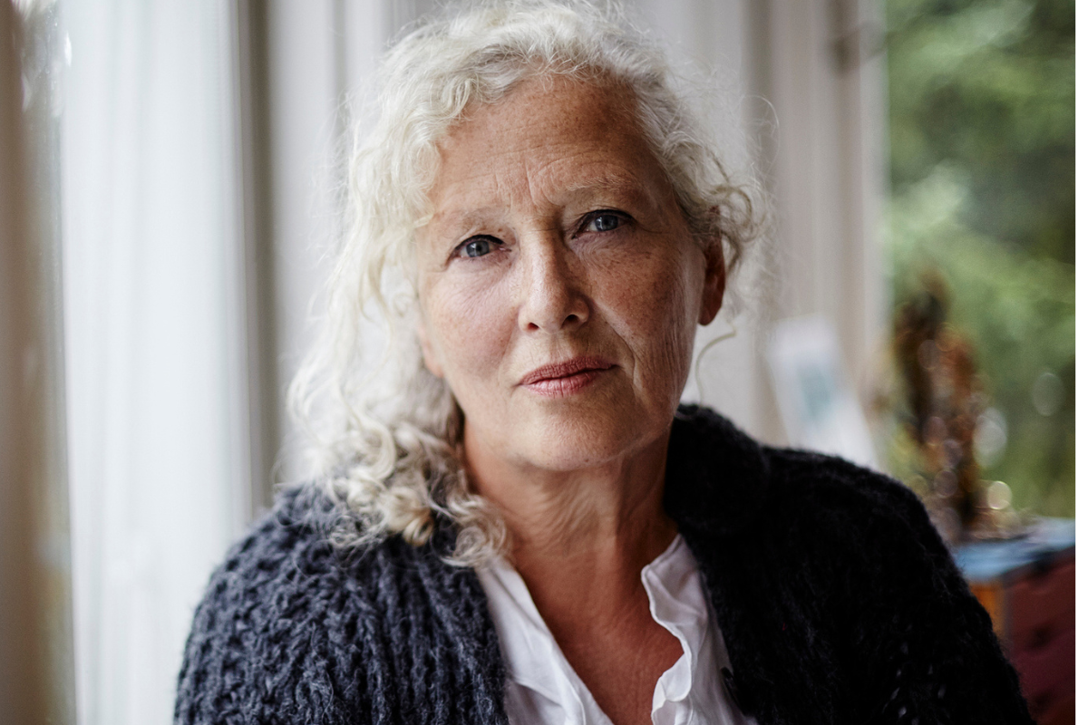 smutna kobieta