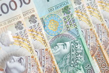 Dodatkowe 1000 zł do pensji. Pierwsze wypłaty ruszają już w lipcu