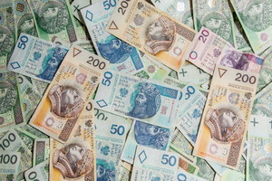 5 tys, 10 tys. 20 tys. zł? Ile trzeba zarabiać, żeby w Polsce należeć do klasy średniej?