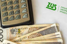 Jak wysoką emeryturę dostaniesz? ZUS już policzył, możesz to łatwo sprawdzić