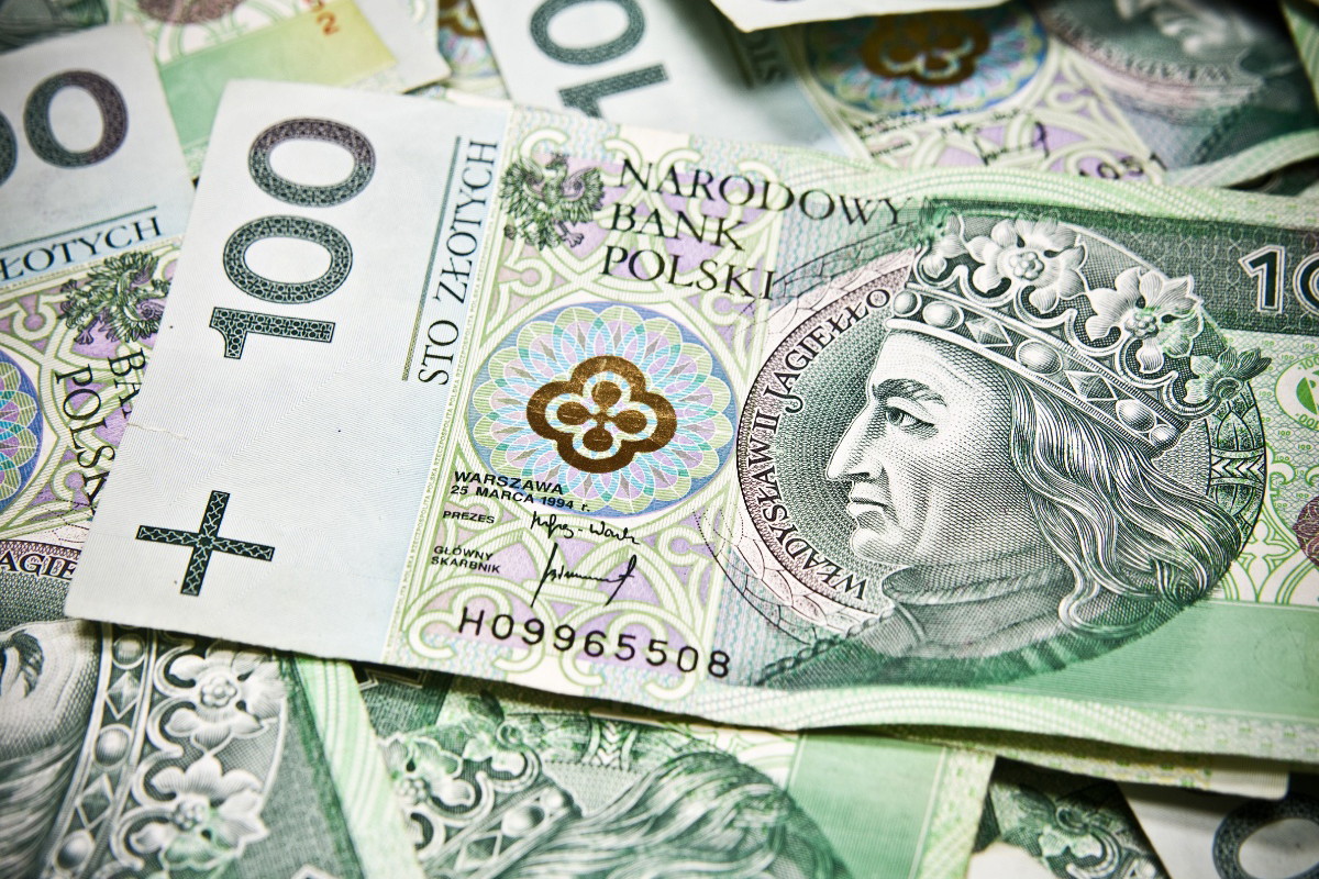 Masz taki banknot? W sklepie go nie przyjmą, sprawdź, co możesz z nim zrobić