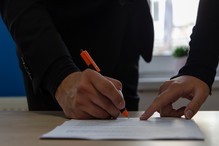 To koniec umów śmieciowych? Państwowa Inspekcja Pracy zyska potężne narzędzie kontroli