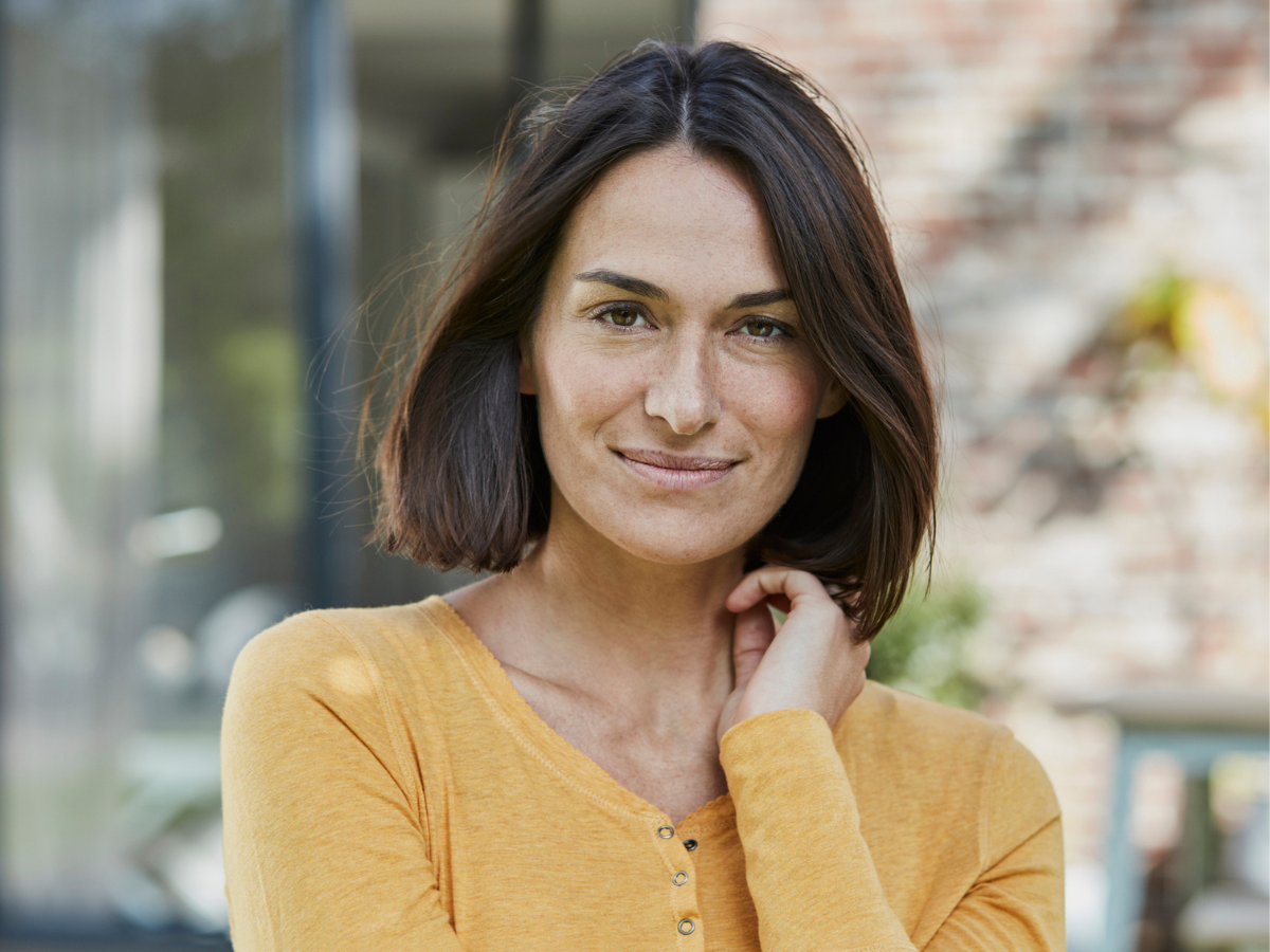 pewna siebie kobieta