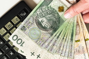 Od 2025 roku renta socjalna z nowym dodatkiem. Ile wyniesie świadczenie?