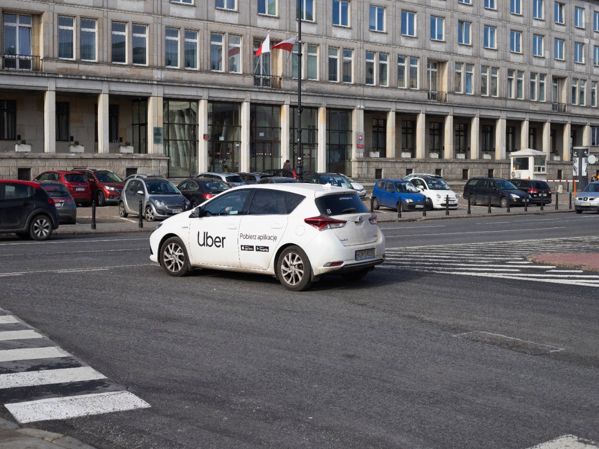 To dlatego musisz dłużej poczekać na taksówkę. Nowe przepisy wyzwaniem dla przewoźników