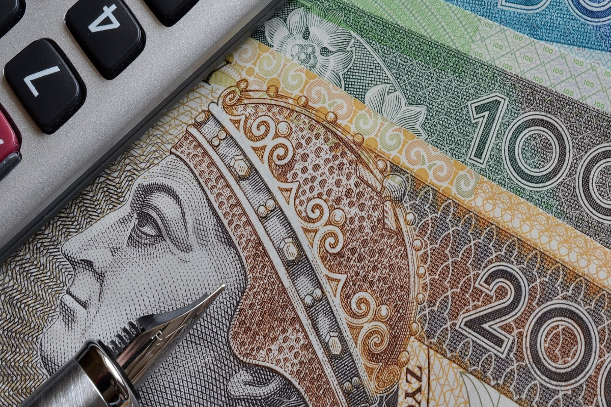 W tym mieście zarabia się najwięcej. Okazuje się, że wcale nie w Warszawie