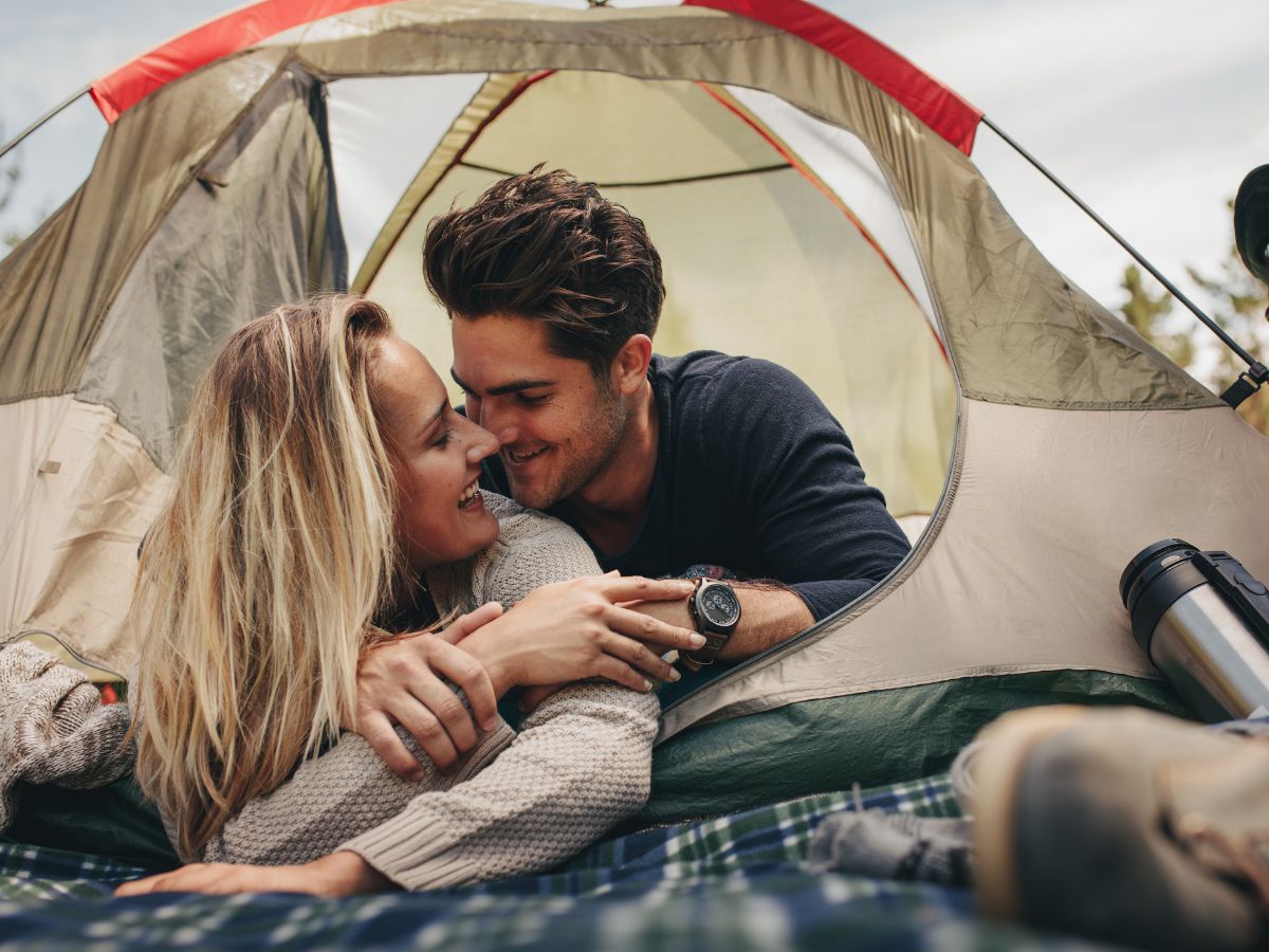 zakochani na campingu