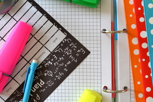 Nawet 1200 zł na wyprawkę dla dziecka. Te 3 świadczenia możesz pobierać jednocześnie