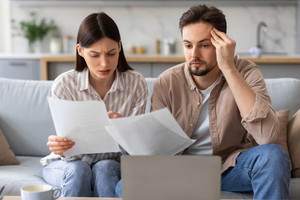 Para z problemami finansowymi