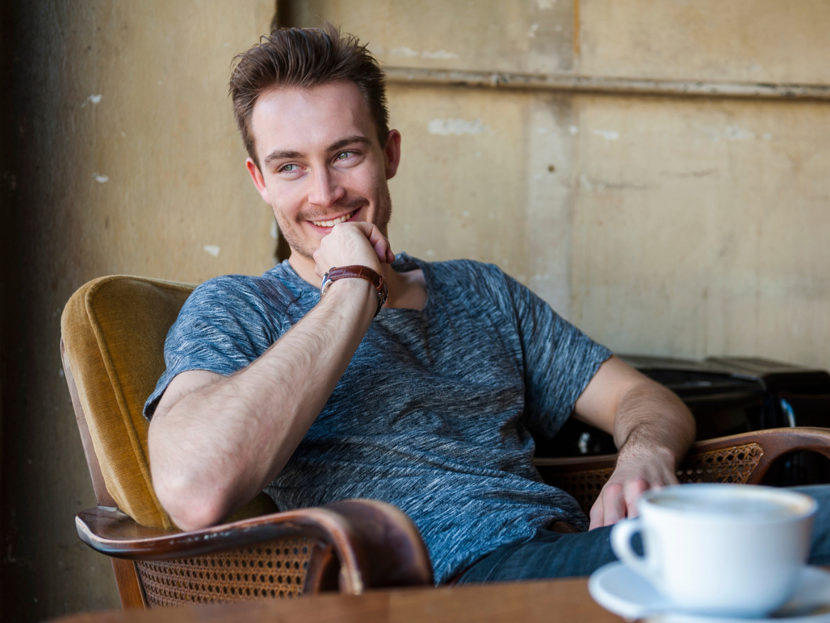 przystojny mężczyzna