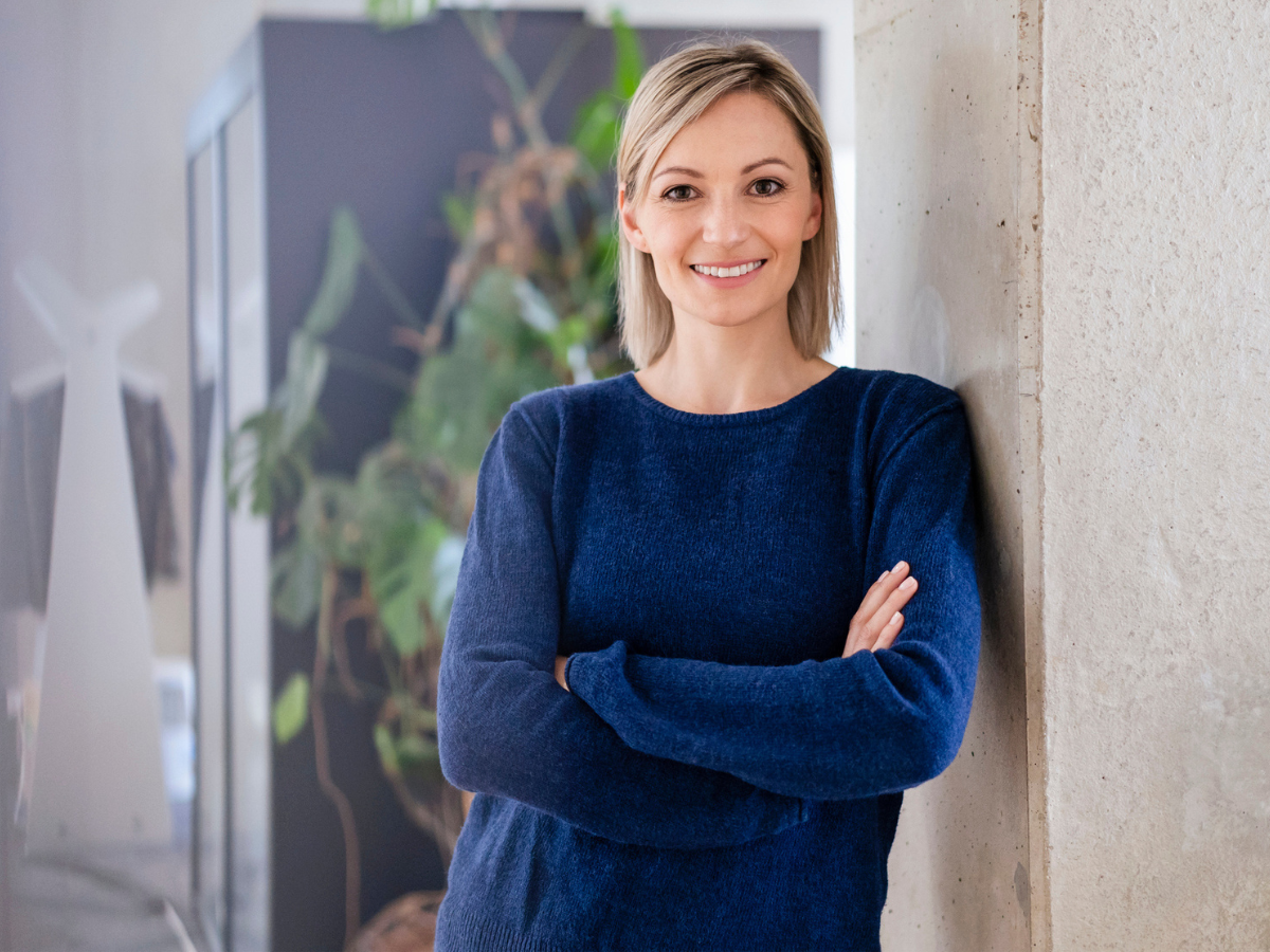 pewna siebie kobieta