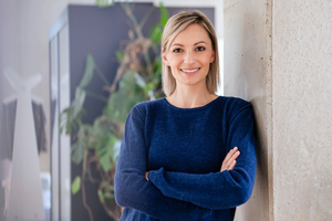 pewna siebie kobieta