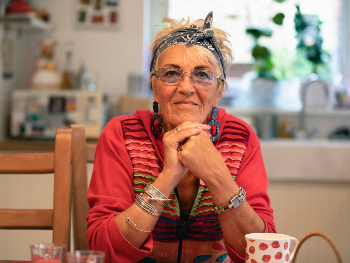 starsza kobieta