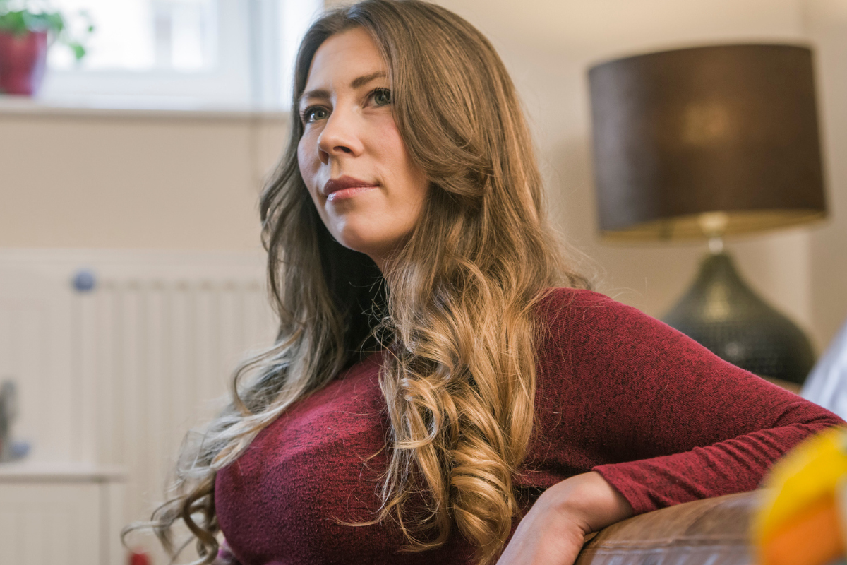 zmartwiona kobieta