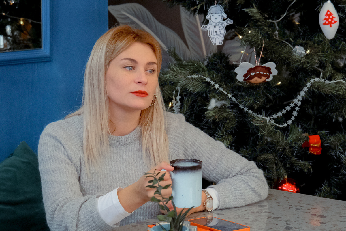 poważna kobieta