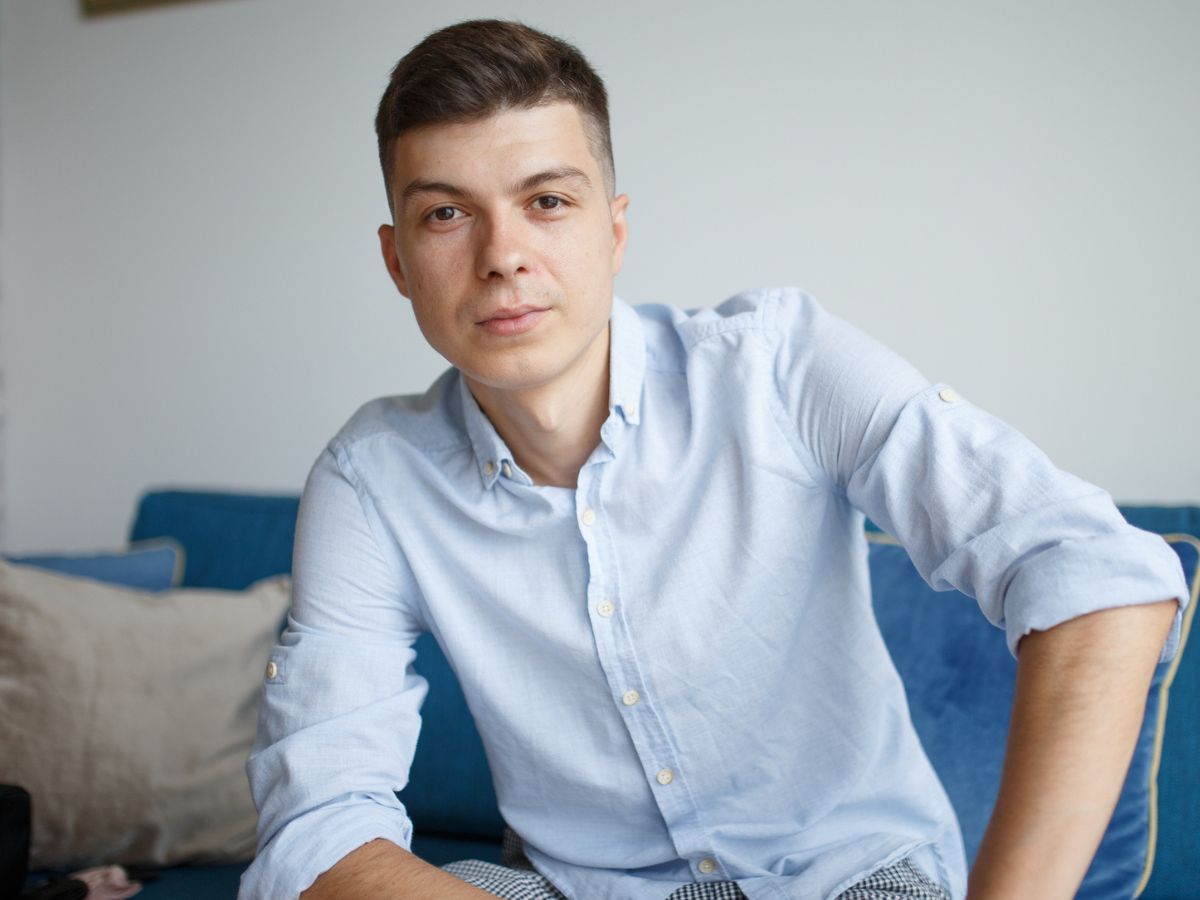 Mężczyzna pewny siebie