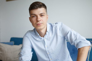 Mężczyzna pewny siebie