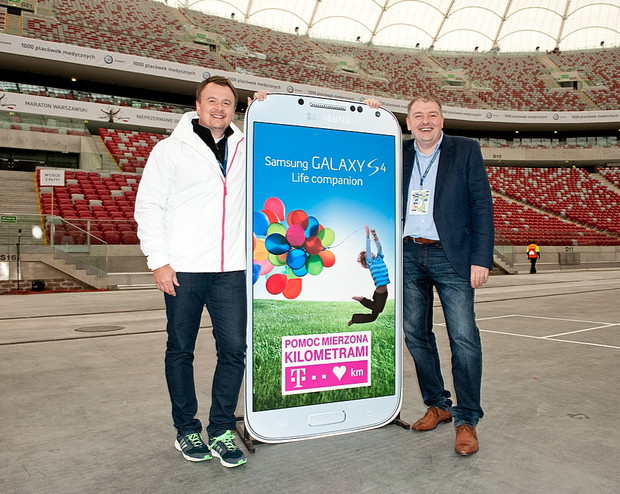 Miroslav Rakowski - Prezes T-Mobile Polska i Maciej Filipkowski - v-ce Prezes Samsung Electronics Polska