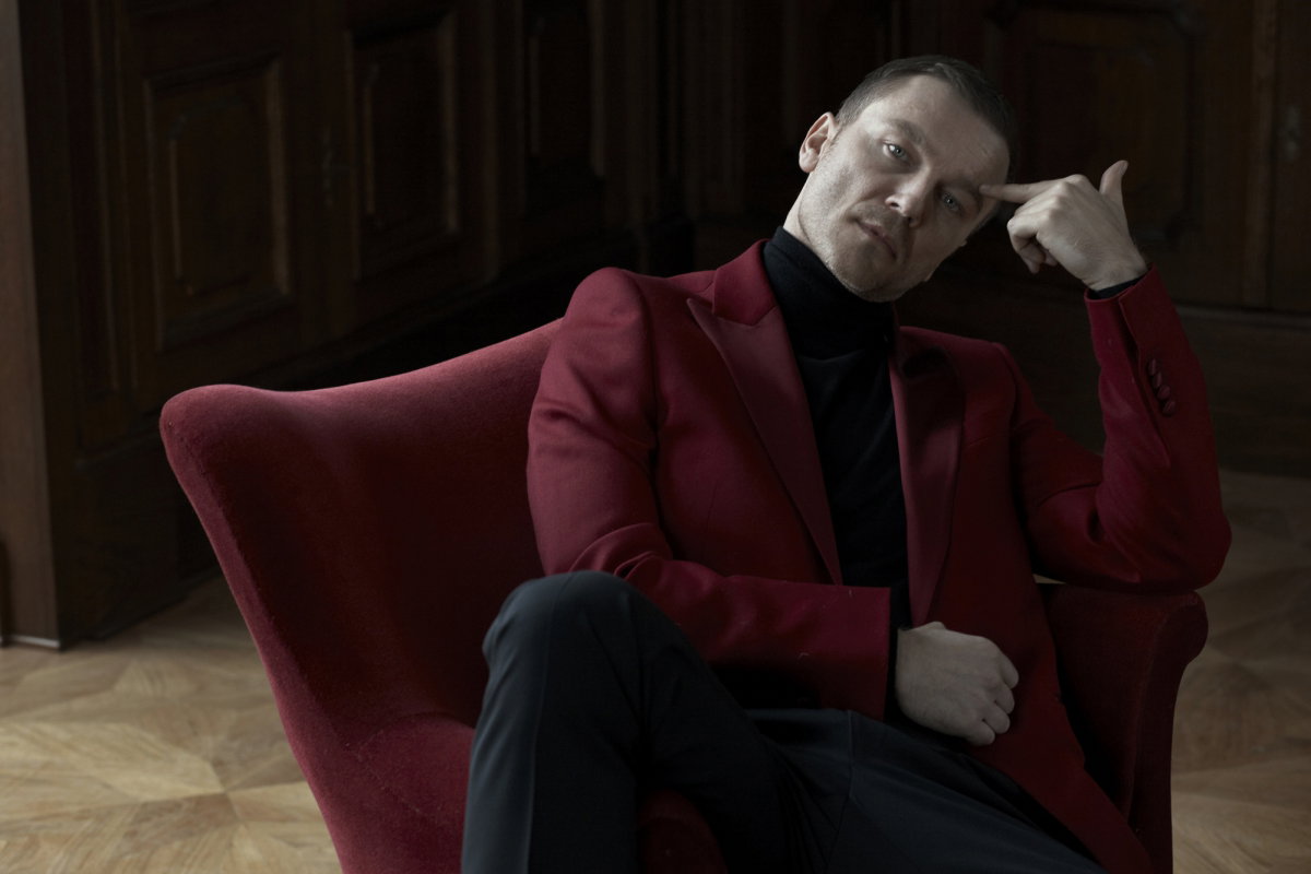 Krystian Wieczorek w "Vivie!". Sesja Krystiana Wieczorka dla "Vivy!"