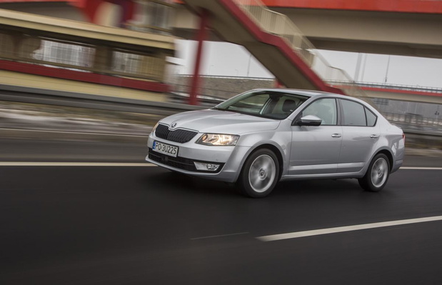 skoda-octavia-2404973-ed710a2