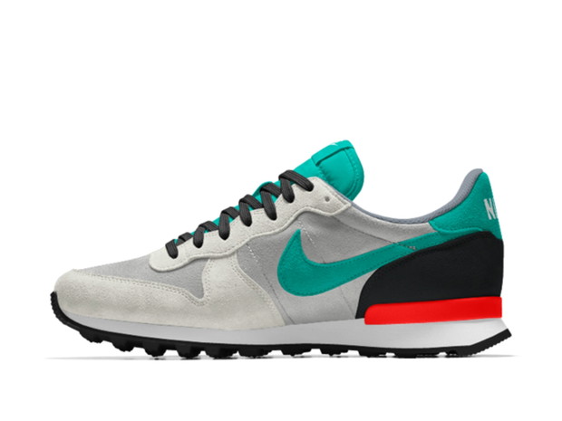 Nike buty model International, cena ok. 439 zł
