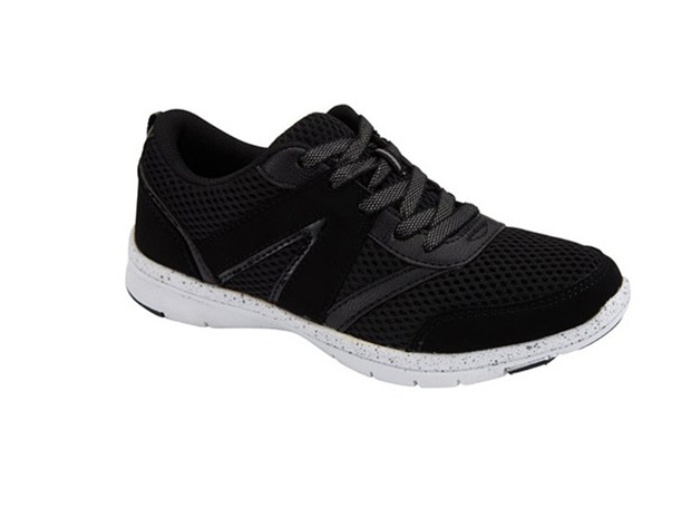 Sneakersy F&F, ok. 67 zł