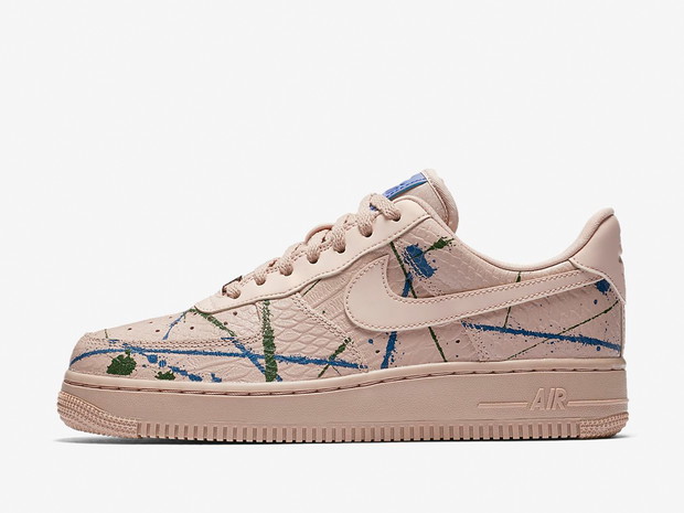 Sportowe buty Air Force Nike, cena ok. 499 zł