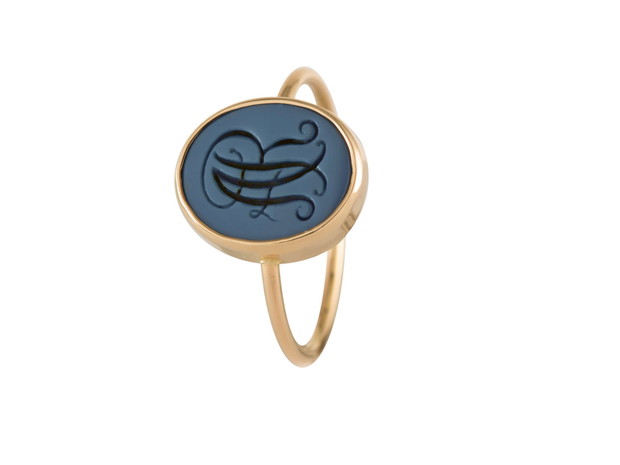 Złoty pierścionek Monogram Ring Rosa Chains, cena, ok. 2300 zł