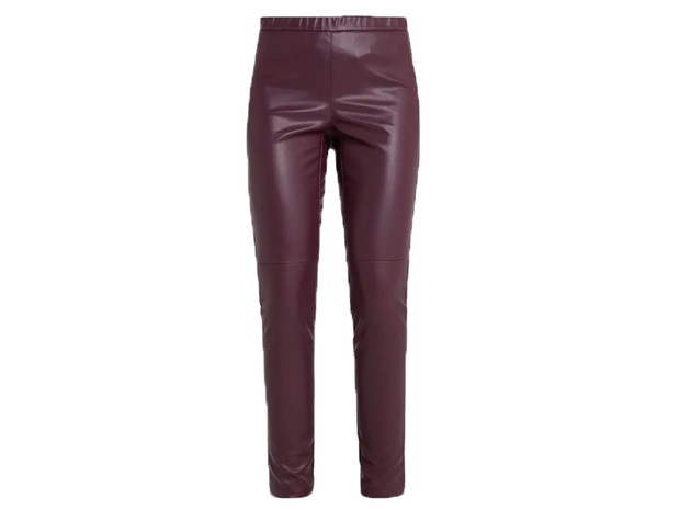 Bordowe woskowane spodnie, Michael Kors/zalando.pl, cena ok. 549,00 zł