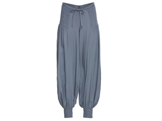 Niebieskie alladynki, Bonprix, cena ok. 79,99zł