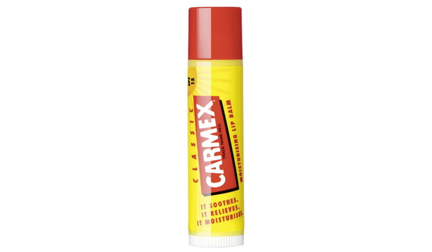 Pomadka ochronna do ust, Carmex, cena: ok. 13 zł