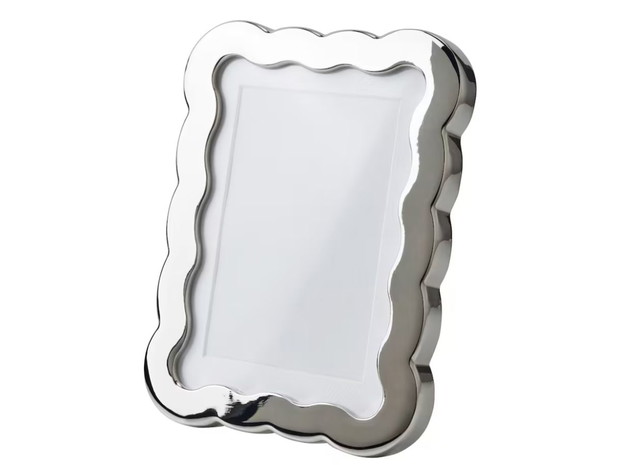 Ramka srebrna, Ikea, cena ok. 40 zł