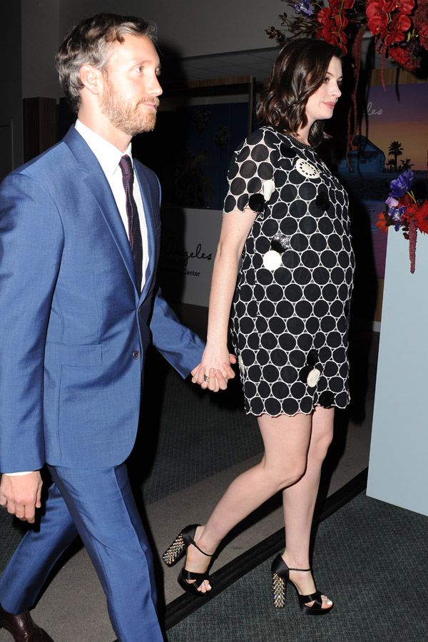 Anne Hathaway i Adam Shulman