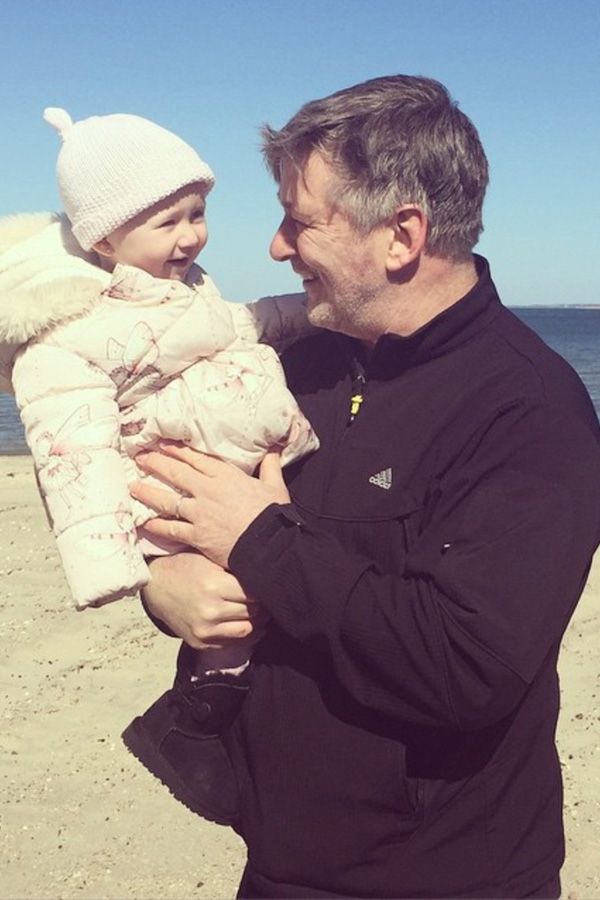 Alec Baldwin z małą Carmen