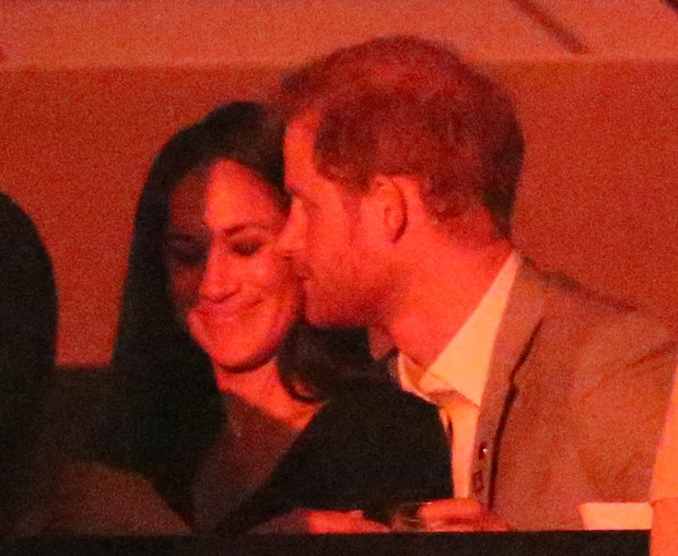 Książę Harry i Meghan Markle przyłapani na czułościach