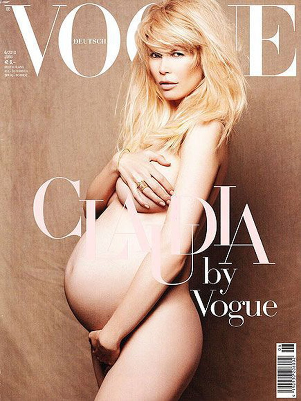Claudia Schiffer w ciąży na okładce Vogue