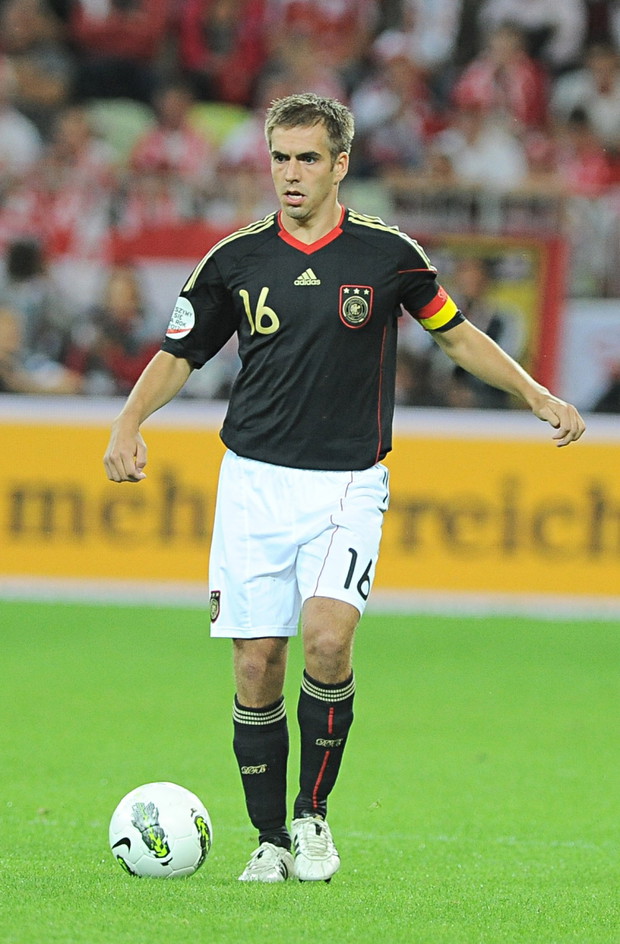 ALLONS1201567lahm03-9af5799