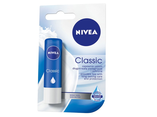 Pomadka ochronna do ust Classic, Nivea, cena ok. 7,99 zł
