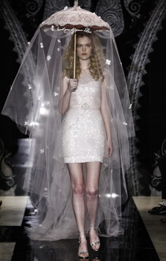 Suknie ślubne Reem Acra wiosna 2014