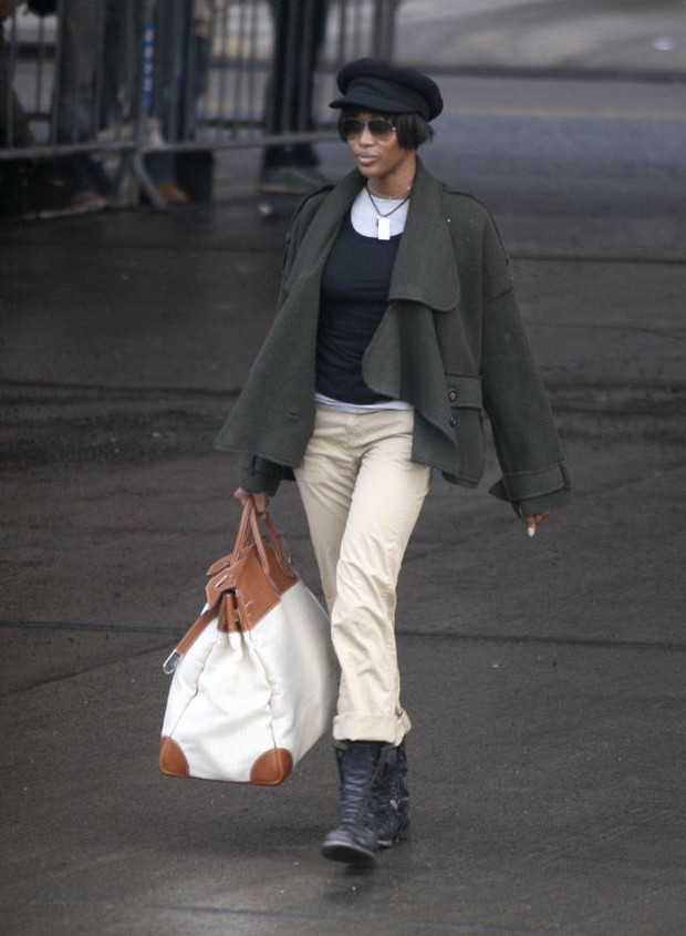 ALLONS275548Naomi-Campbell-63d0a62