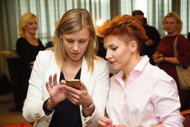 Magdalena Stolarczyk (Farmaceuta-radzi.pl) i Adriana Krynicka (Kosmetomama.pl)