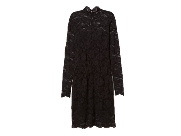 Dopasowana sukienka z koronki, H&M, cena ok. 79,90 zł