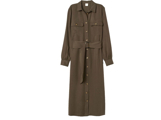 Koszulowa sukienka w kolorze khaki, H&M, cena ok. 129,99 zł