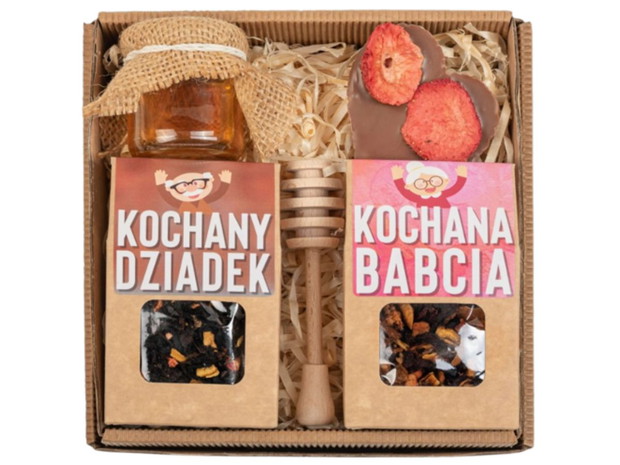 Prezent na Dzień Babci i Dziadka: zestaw herbat i słodkości, Green Touch, cena 32,90