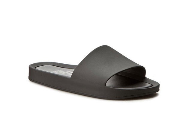 Czarne klapki, Melissa, cena ok. 179,00 zł